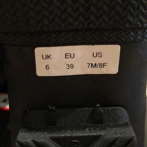 Hunter Rain Boots Black Tall Original - Picture 6 of 6